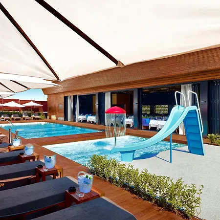 Szálloda Lucky & Relax 5*